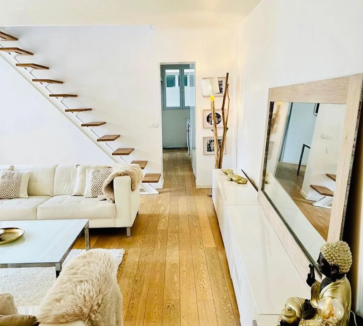 Apartment Ferienwohnung Grand Loft Proche Sacre Coeur Gare Du Nord Paris